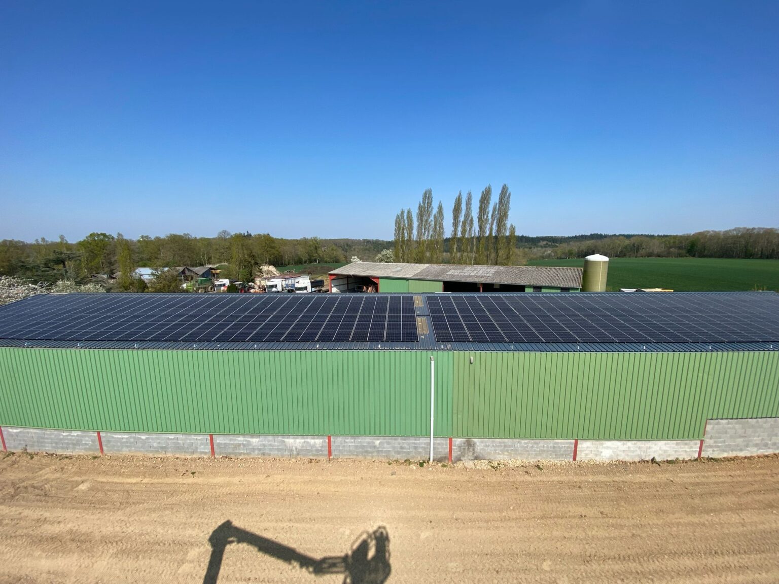 Esolaire - Comment les énergies renouvelables peuvent-elles réduire votre empreinte carbone en 2025 ? - Featured Image 1