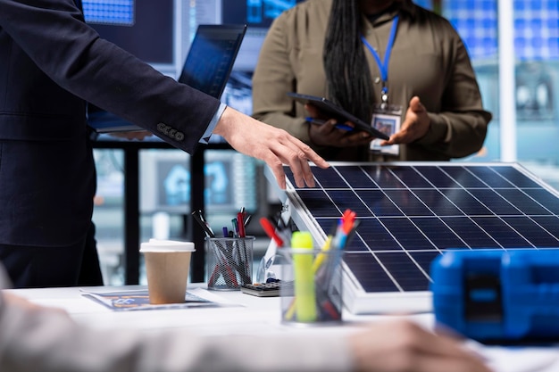 Esolaire - Guide complet pour l'installation de panneaux solaires en entreprise - Featured Image 1